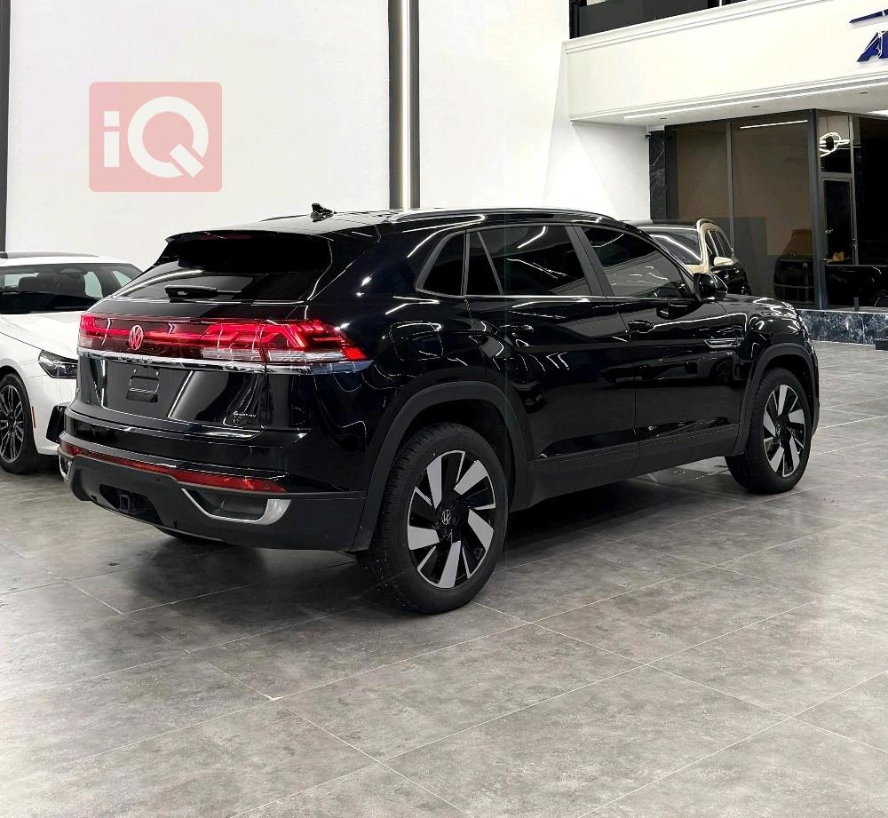 فولكسفاغن أطلس كروس سبورت